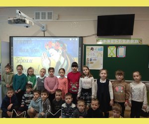 До дня вшанування пам'яті Небесної сотні, у школі пройшли уроки - пам'яті.